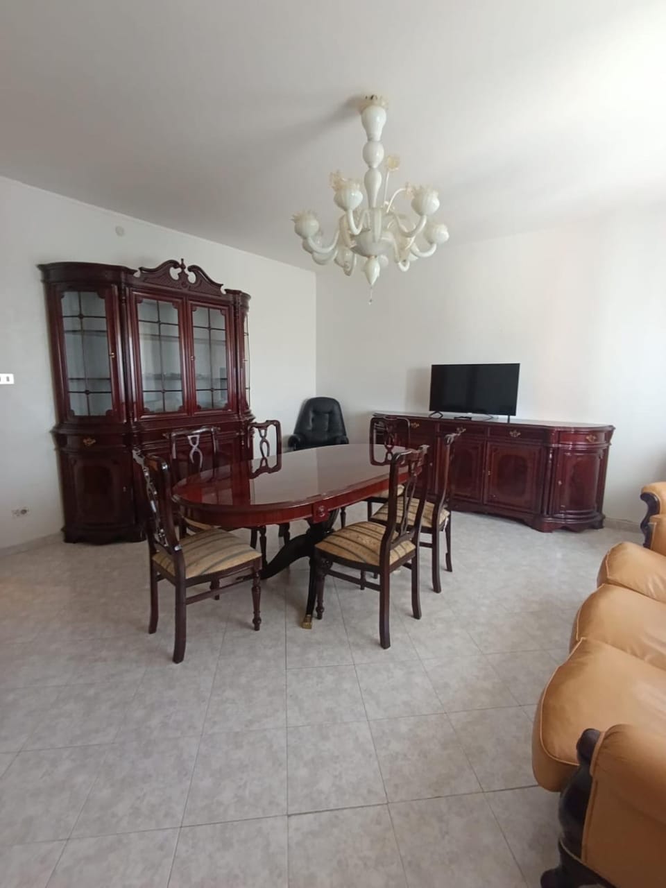 Communal lounge/ TV room, TV and multimedia, Living room, Seating area, Dining area, Evening entertainment