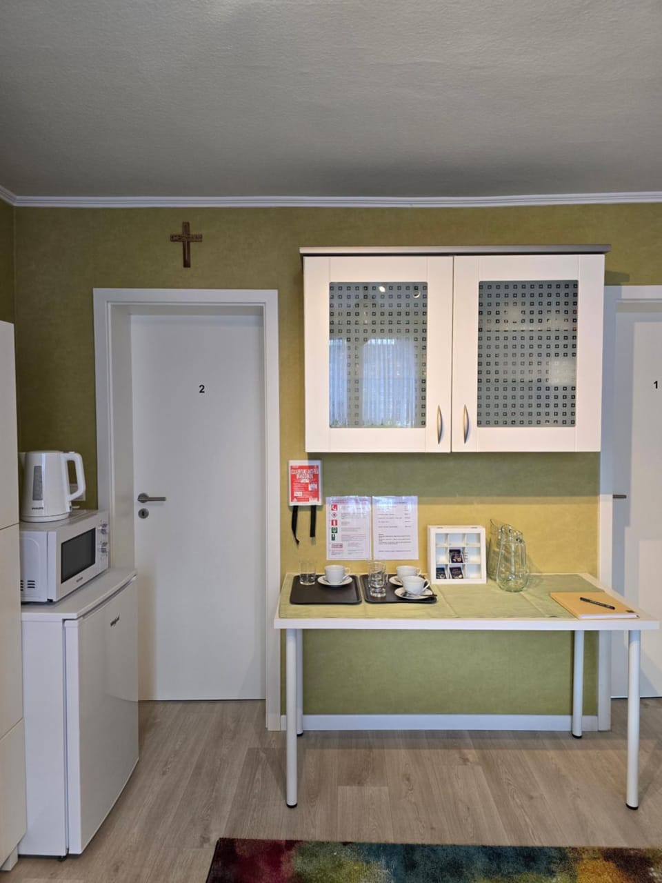 Communal lounge/ TV room