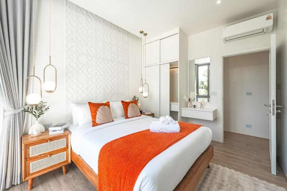 Bed, Bedroom, internet, air conditioner