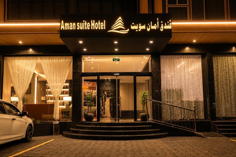 Facade/entrance, Parking