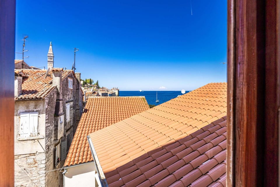 Day, Sea view