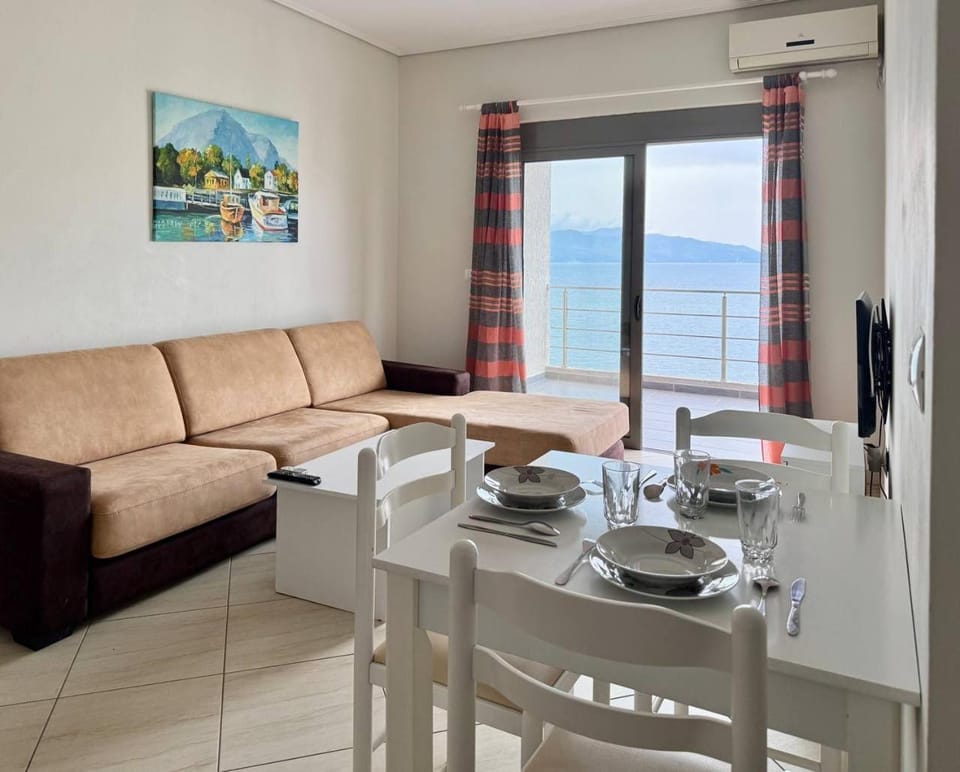 Living room, Seating area, Dining area, Sea view