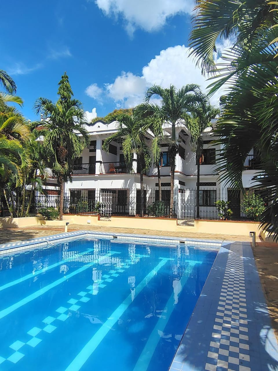 Pool view, Pool view, Swimming pool, Swimming pool, sunbed