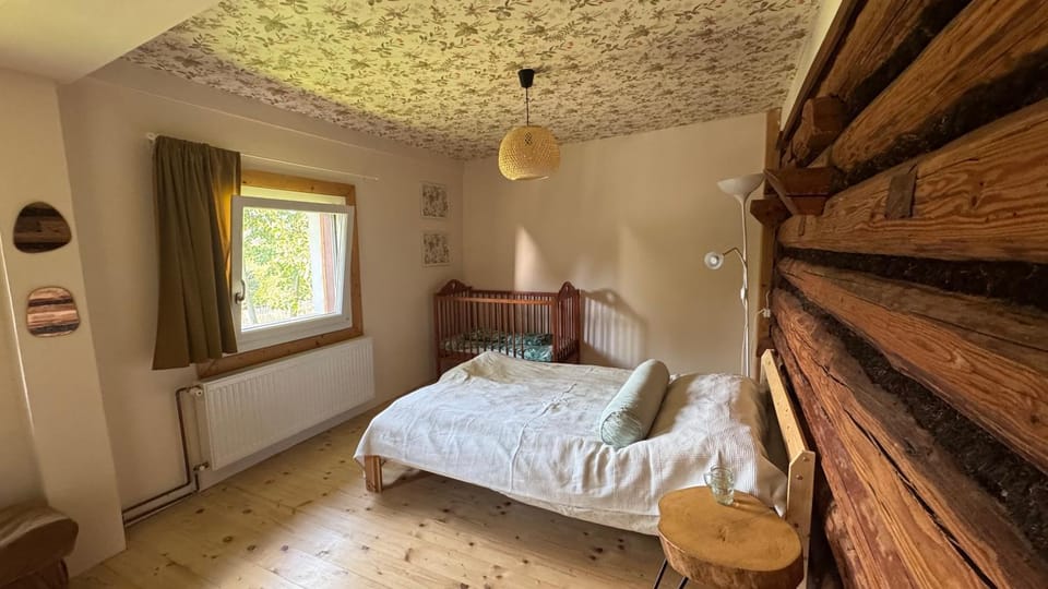 Chatka na Lipowych Wzgórzach House in Lesser Poland Voivodeship