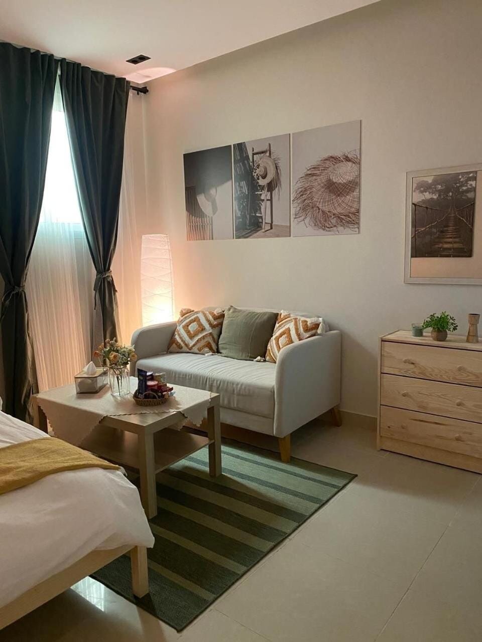 Quiet Studio استديو حي الملقا 13 Apartment in Riyadh