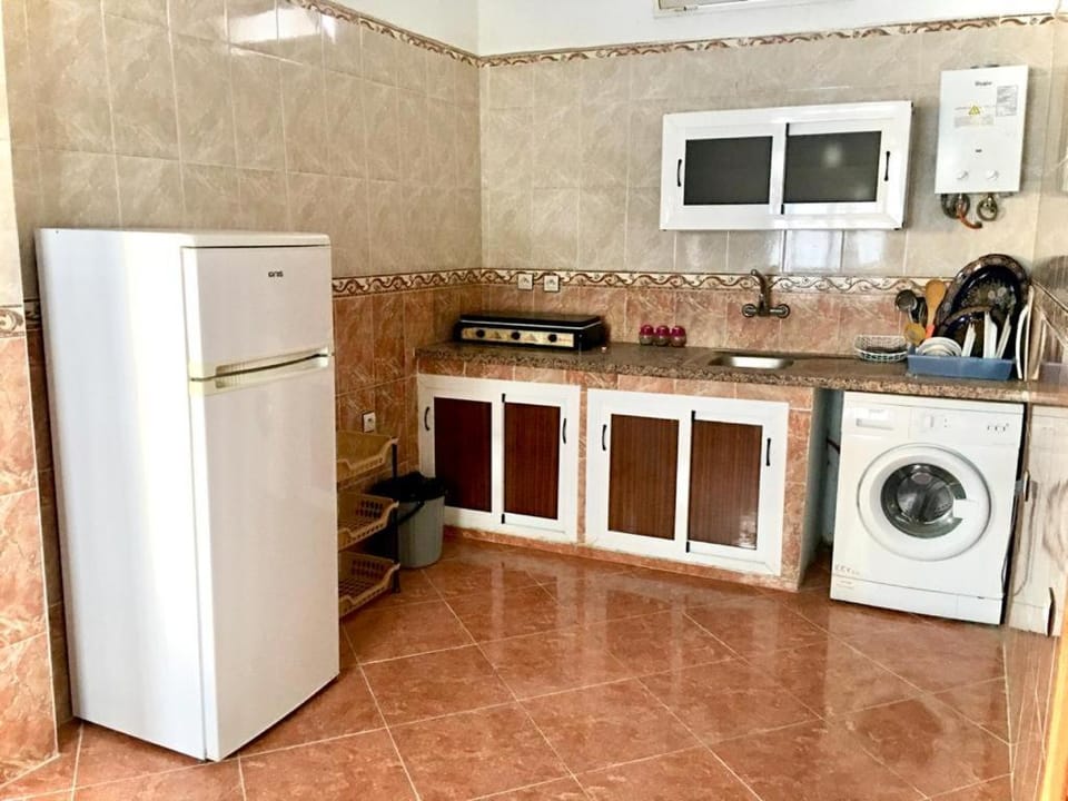 منزل أرضي حوالي 30متر من البحر Apartment in Tangier-Tétouan-Al Hoceima