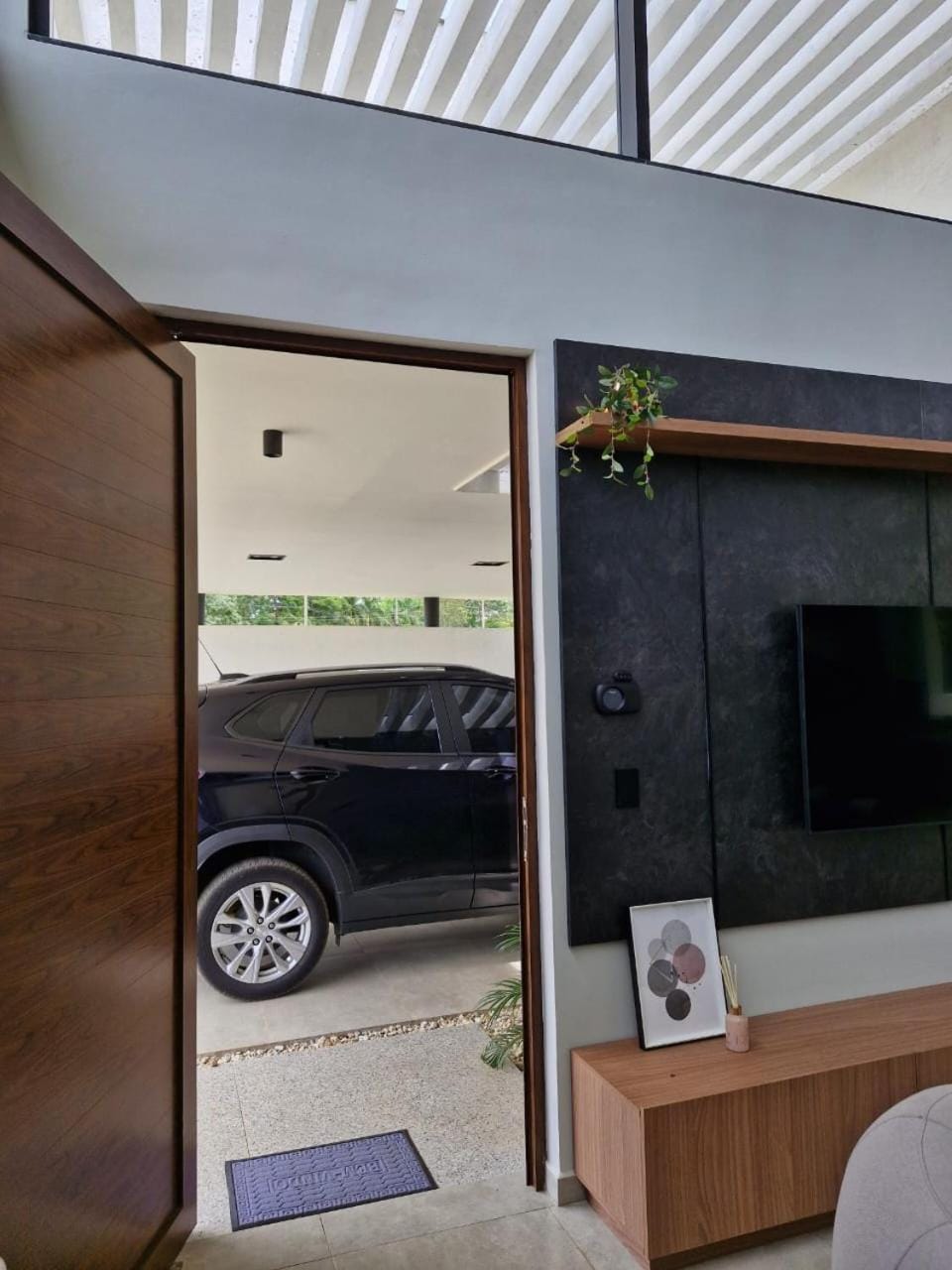 TV and multimedia, Parking
