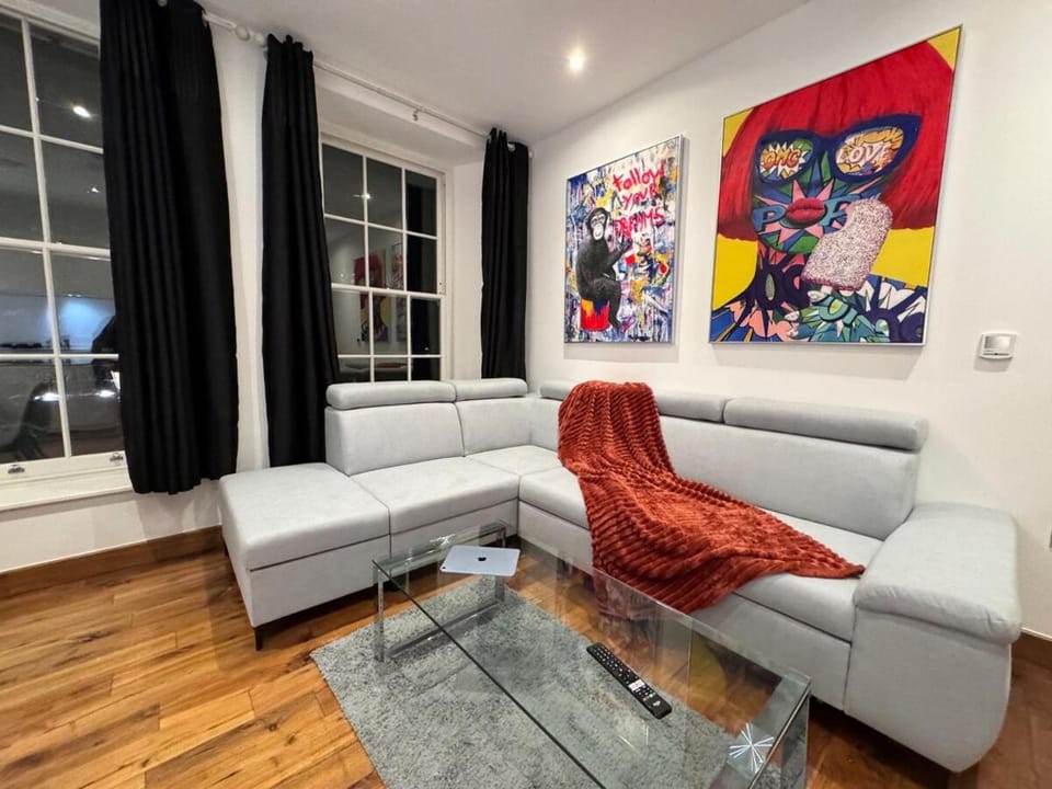2BD Luxurious Holborn Apartments Apartment in London Borough of Islington