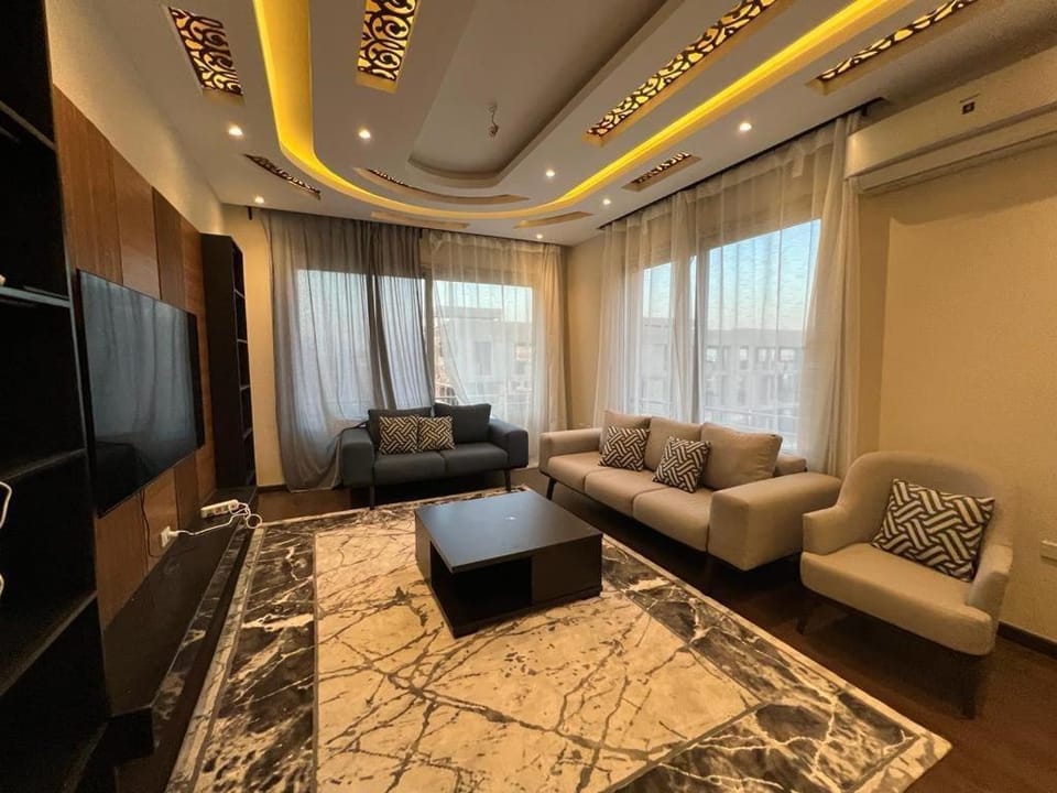 Modern 3 bedroom Penthouse Apartment in New Cairo City