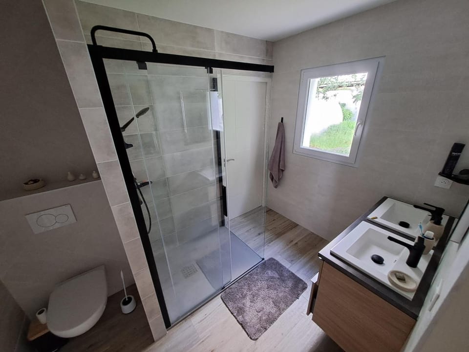 Chambre chez nous Vacation rental in Pays de la Loire