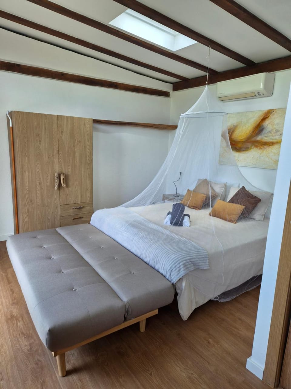 Bed, Bedroom, wardrobe