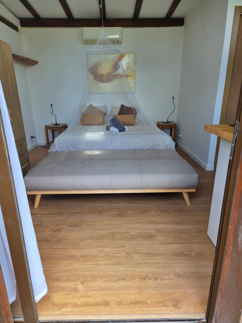 Bed, Bedroom, air conditioner