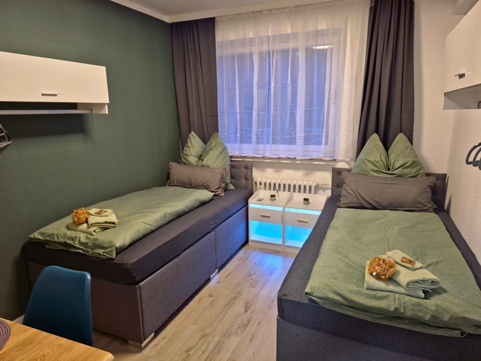 Big Apartment in Krefeld City, Große Ferienwohnung in Krefeld Zentrum Apartment in Krefeld