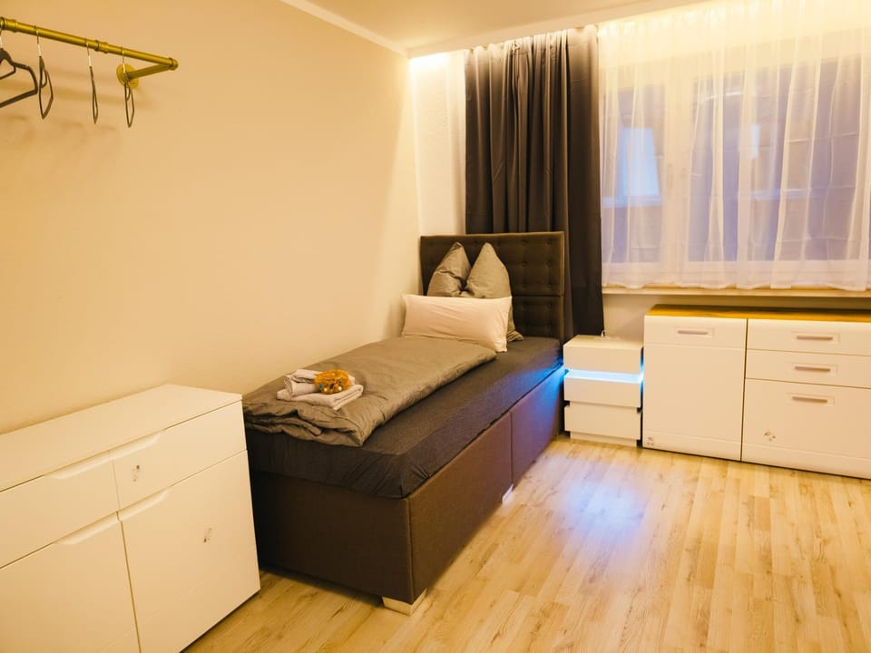 Big Apartment in Krefeld City, Große Ferienwohnung in Krefeld Zentrum Apartment in Krefeld