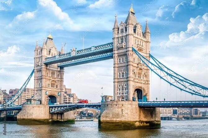Spacious 4BR Home-Sleep 7 - 5 min to Shadwell - 20 min to Tower Bridge with AC Apartment in London Borough of Southwark