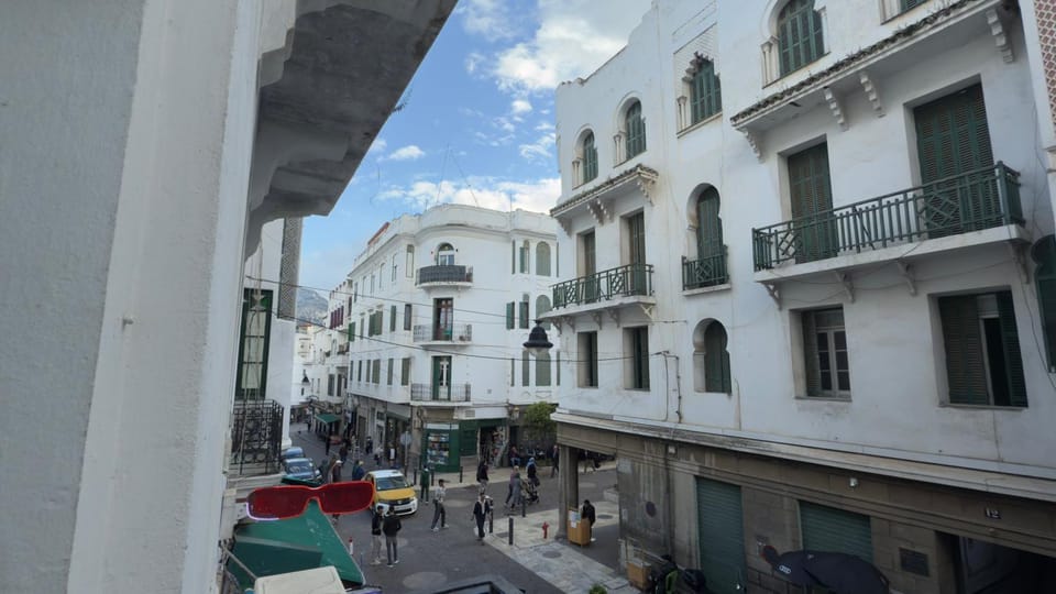 City view, Street view