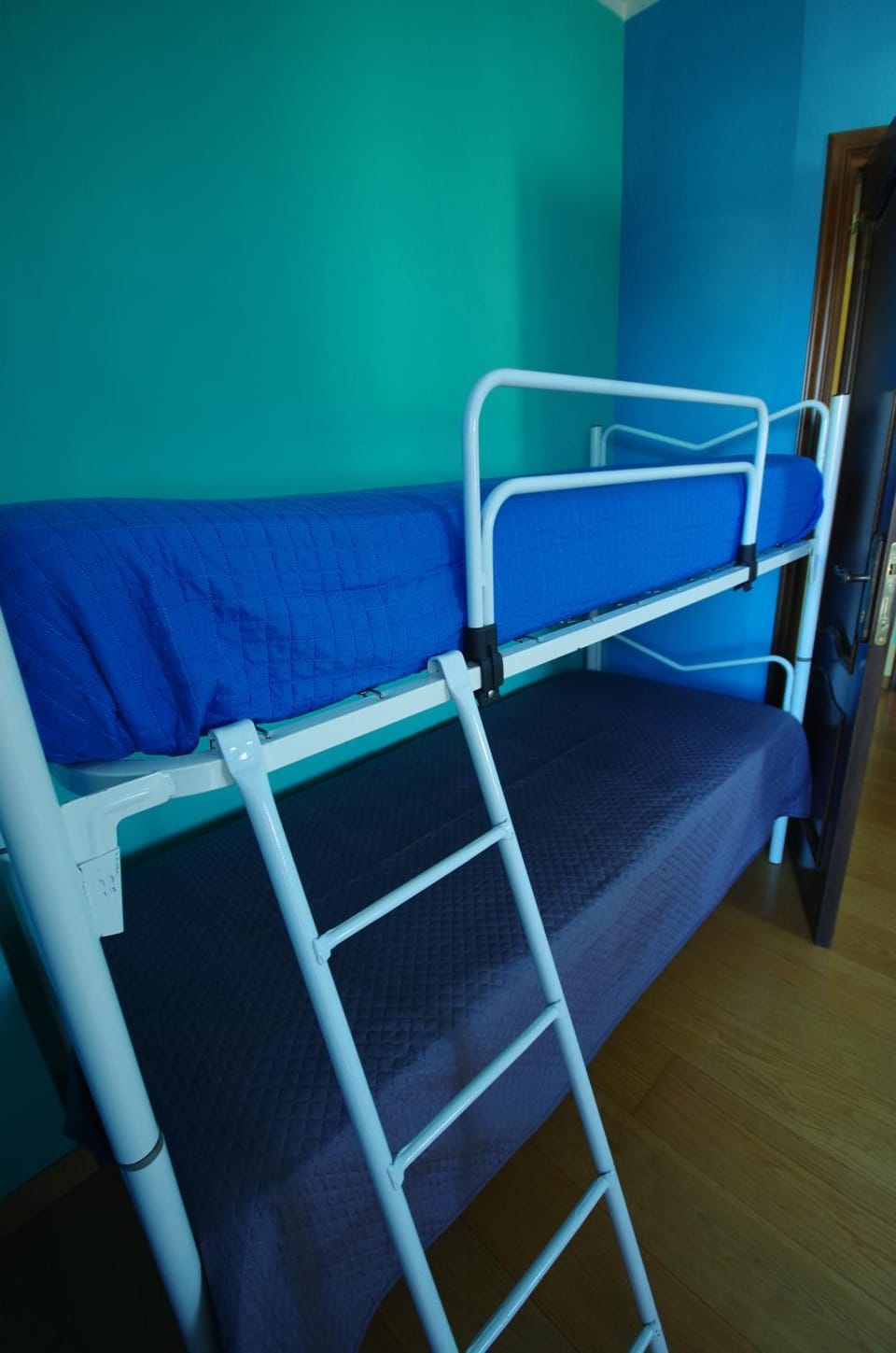 Bed, Bedroom, bunk bed