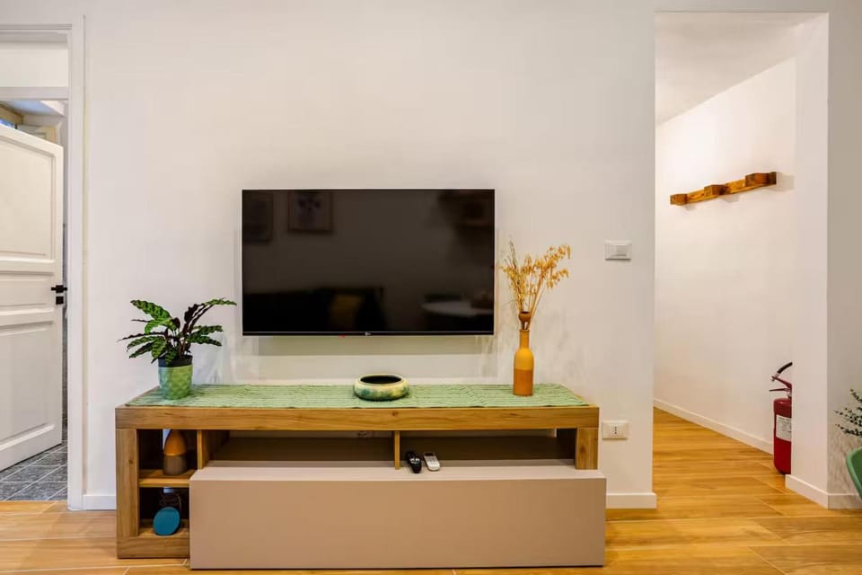 TV and multimedia