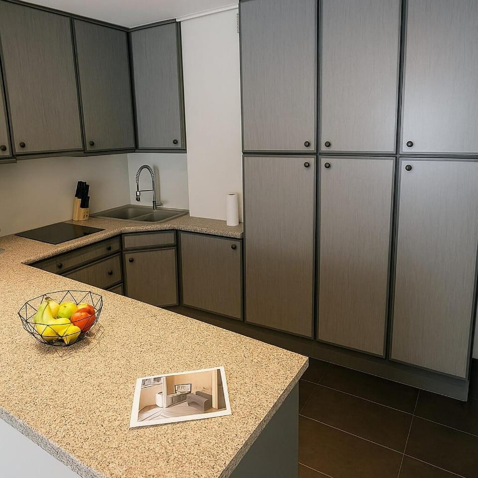 Le Coeur d'Antibes, T2, 4P, Balcon, Centre ville Apartment in Antibes