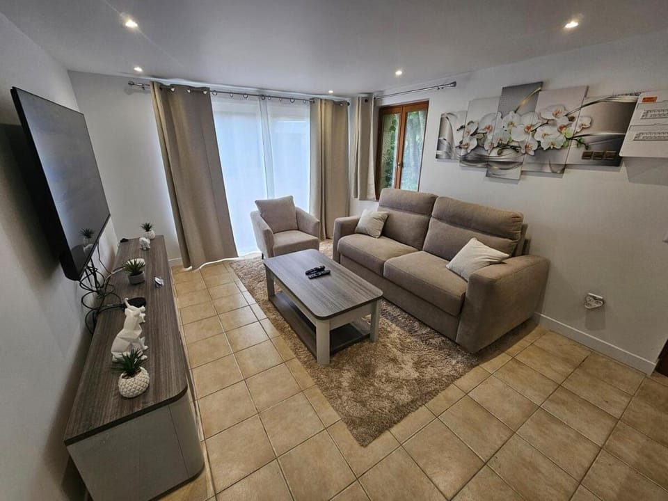 Chez Clark et Elo House in Île-de-France