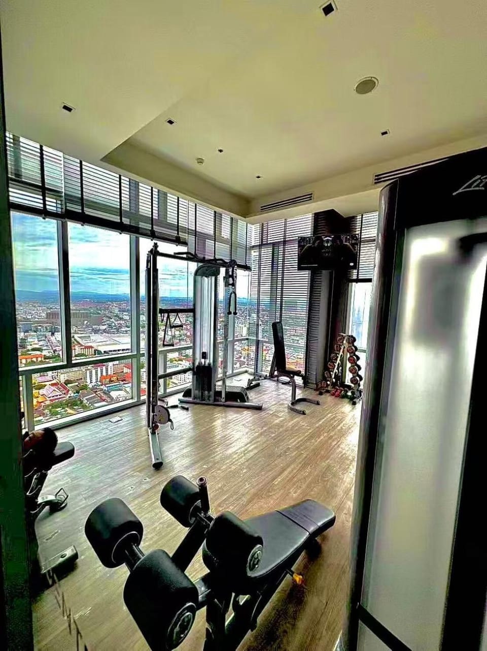 Central Sea Pattaya Apartment in Pattaya City