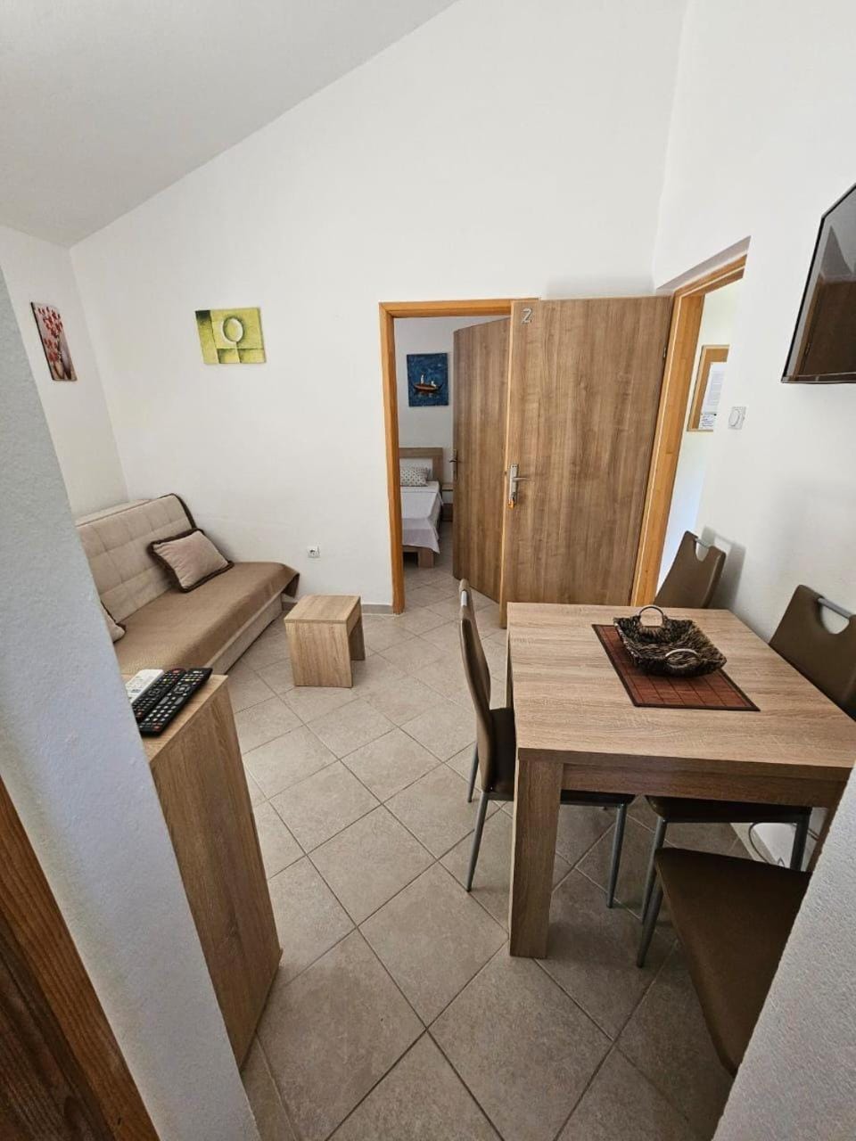 Vila Lučica apartman 2 pogled planina Apartment in Budva Municipality