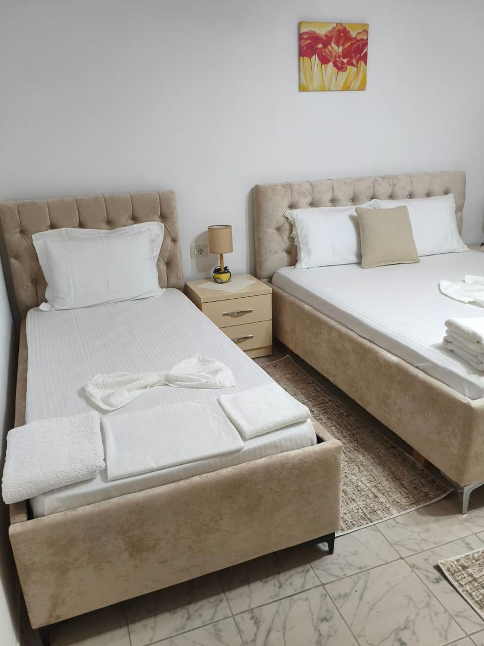 Bed, TV and multimedia, Bedroom, air conditioner