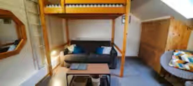 Appartement dans maison au pied des montagnes Apartment in Auvergne-Rhône-Alpes