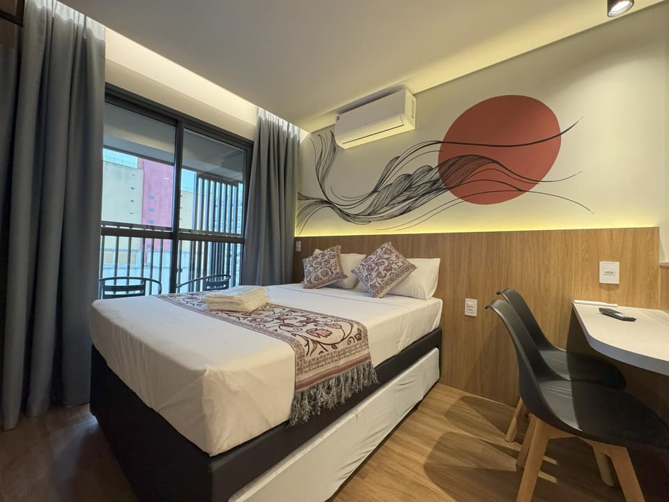 Bed, Photo of the whole room, Bedroom