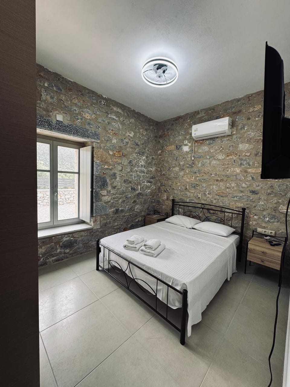 Mani Spot Sofia House in Peloponnese Region