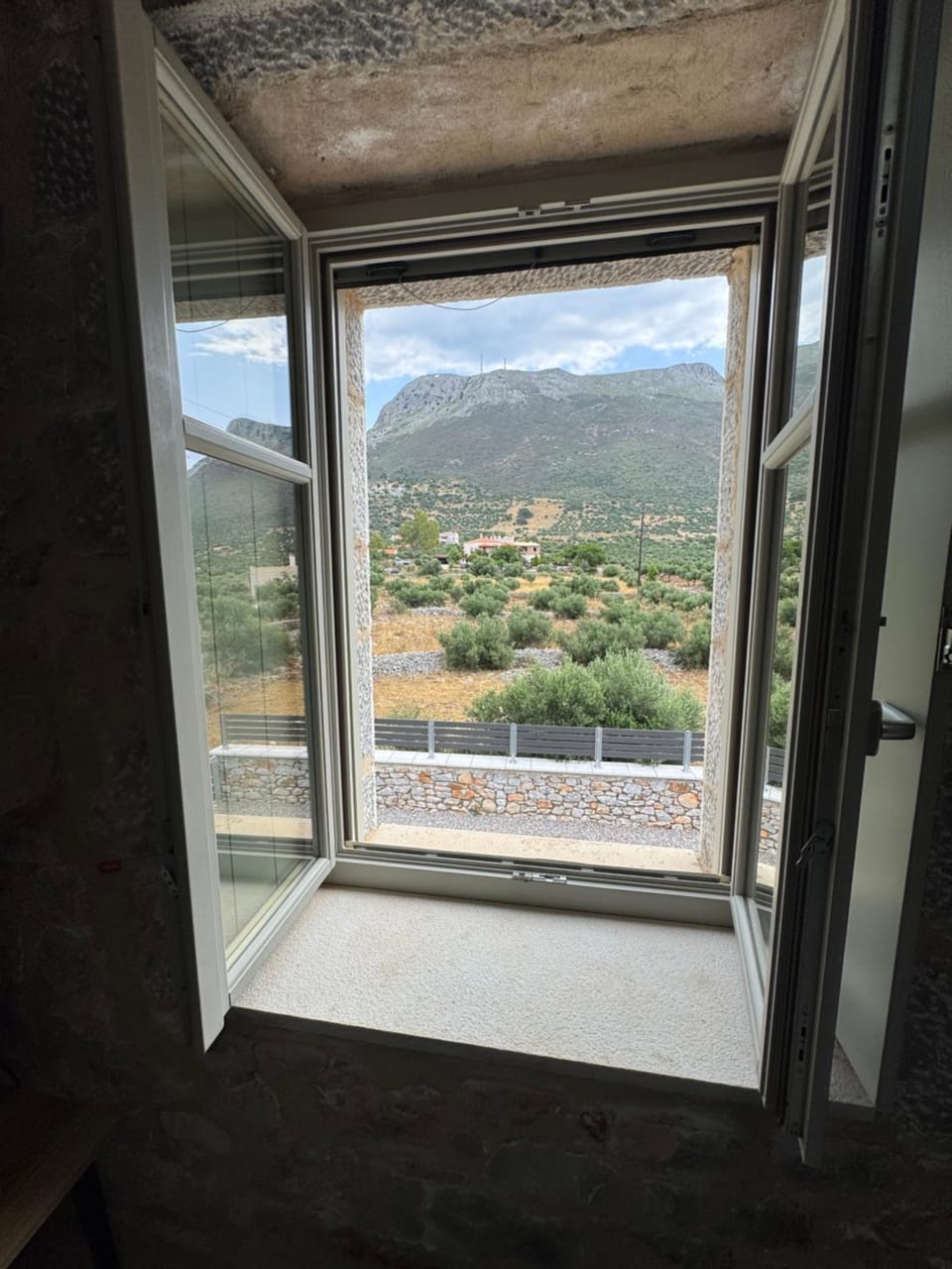 Mani Spot Sofia House in Peloponnese Region