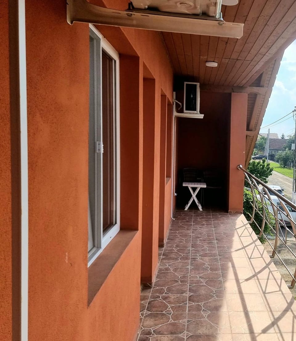 Balcony/Terrace, Balcony/Terrace