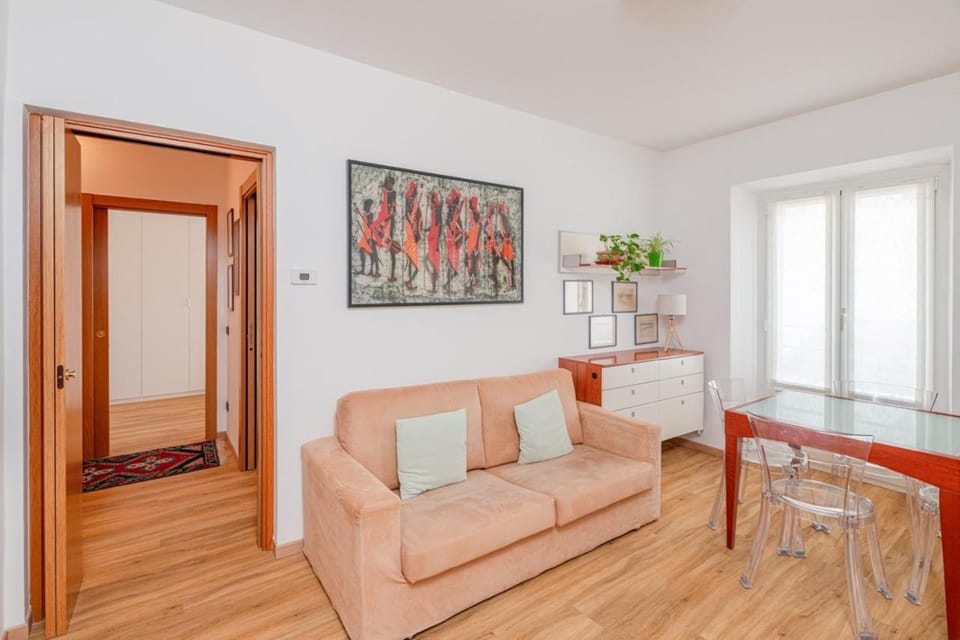 Casa SiLinda by Comorooms Apartment in Como
