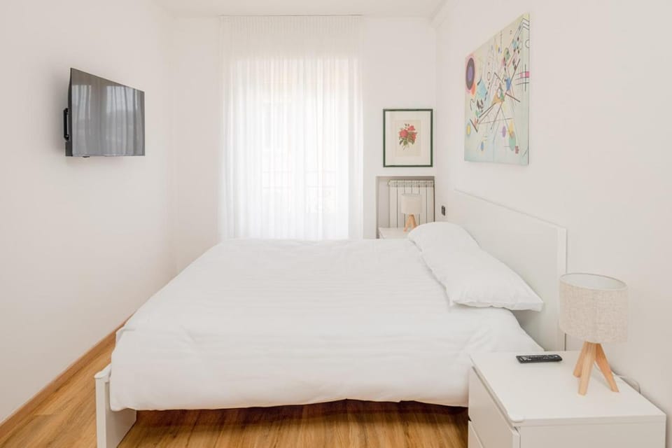 Casa SiLinda by Comorooms Apartment in Como