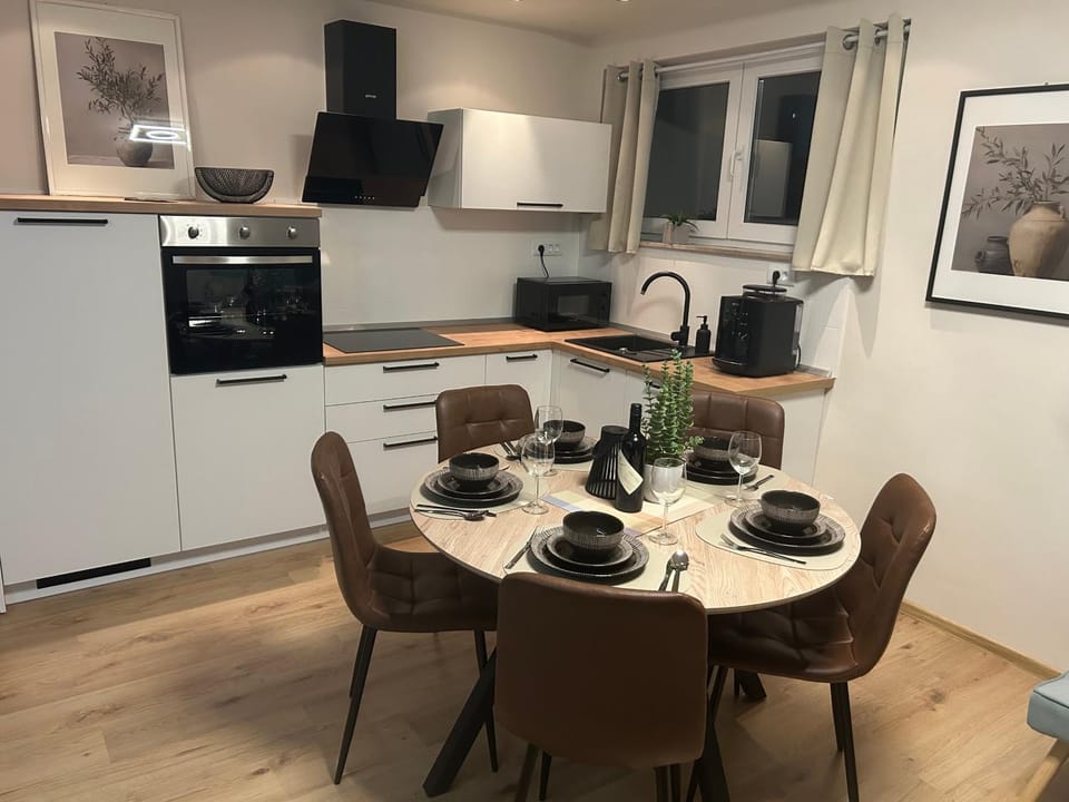 Apartman Tino Zagrebačka ulica 51, Makarska Apartment in Makarska