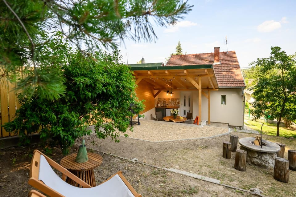 Garden, Garden view