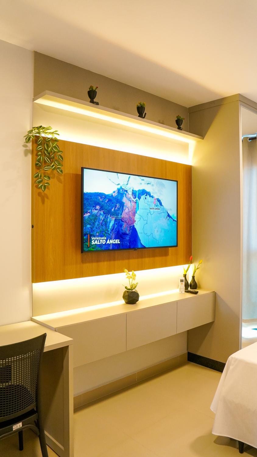 Communal lounge/ TV room, TV and multimedia