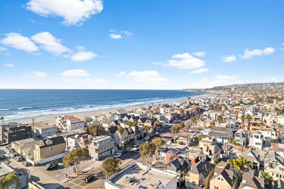 Neighbourhood, Bird's eye view, Beach, Sea view