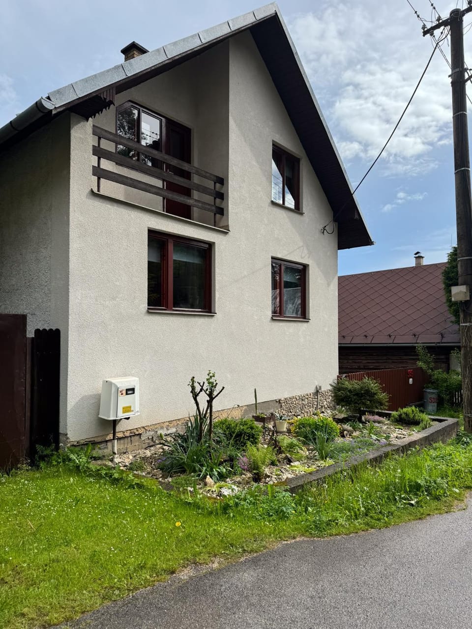 Property building, Day