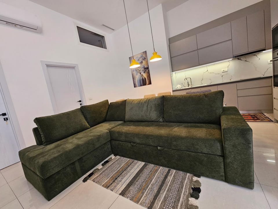 Kitchen or kitchenette, Living room, Seating area