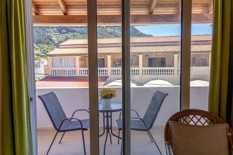 Alemar Collective Lime studio by the sea House in Corfu, Greece