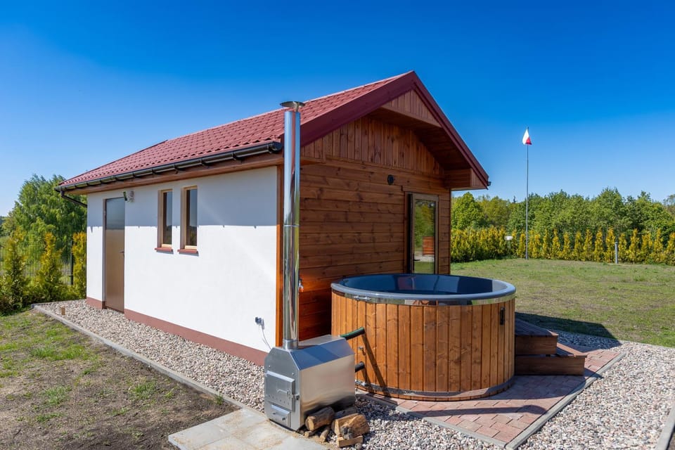 Property building, Spring, Day, Garden, Garden view