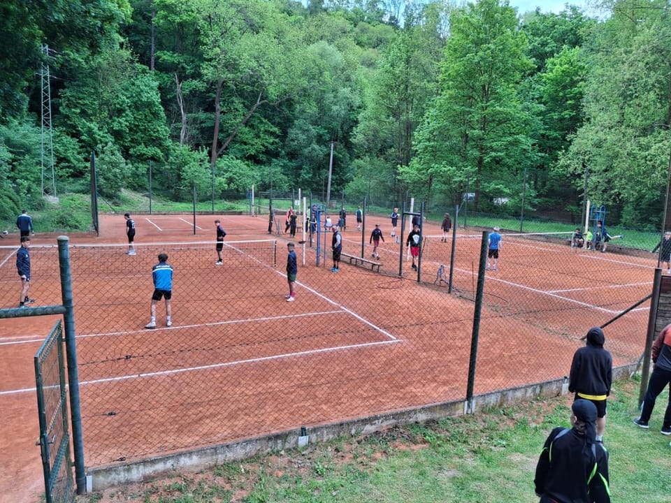 Tennis court