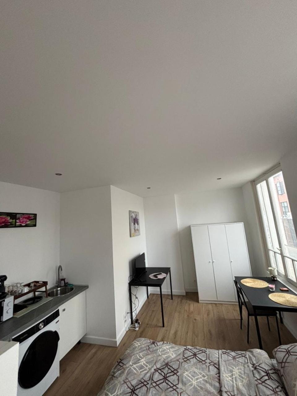 Cosy neuf avec vue sur la place Apartment in Cambrai