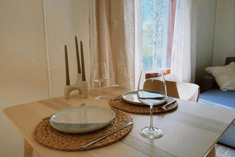 View (from property/room), Kitchen or kitchenette, Photo of the whole room, Garden view, Quiet street view, kitchen, kitchen