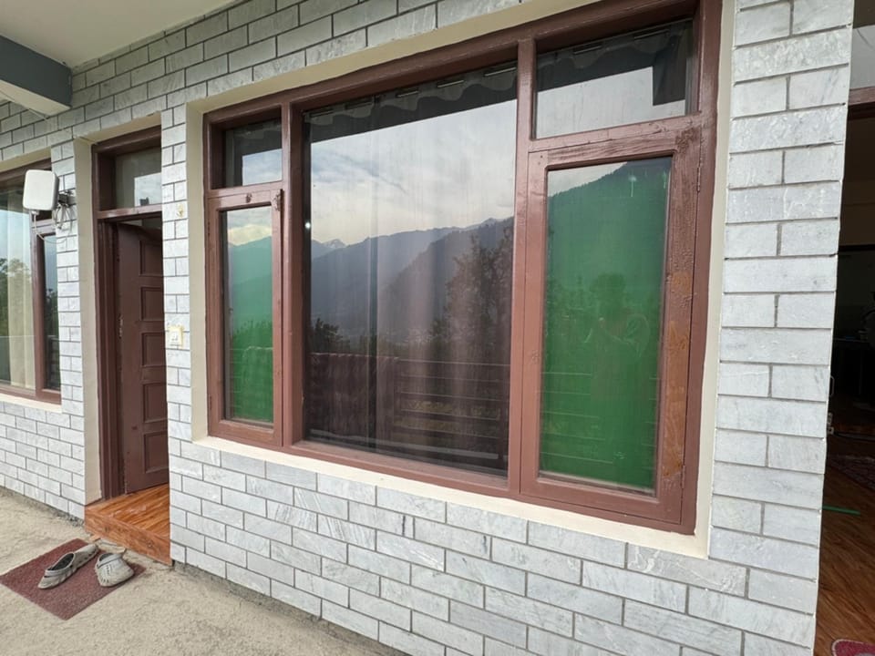 Peaceful Village Stay Apartment in Himachal Pradesh