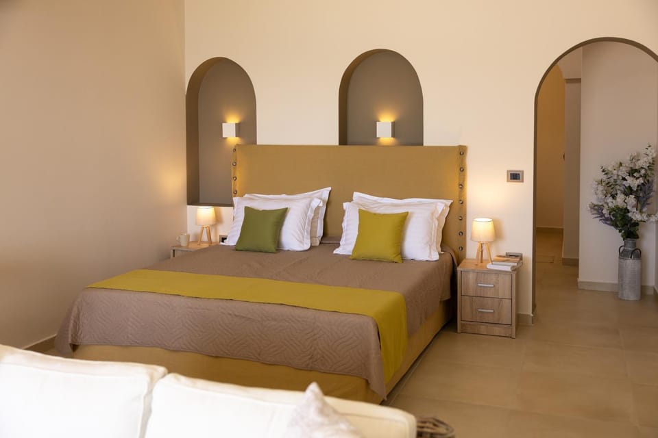 Bed, Photo of the whole room