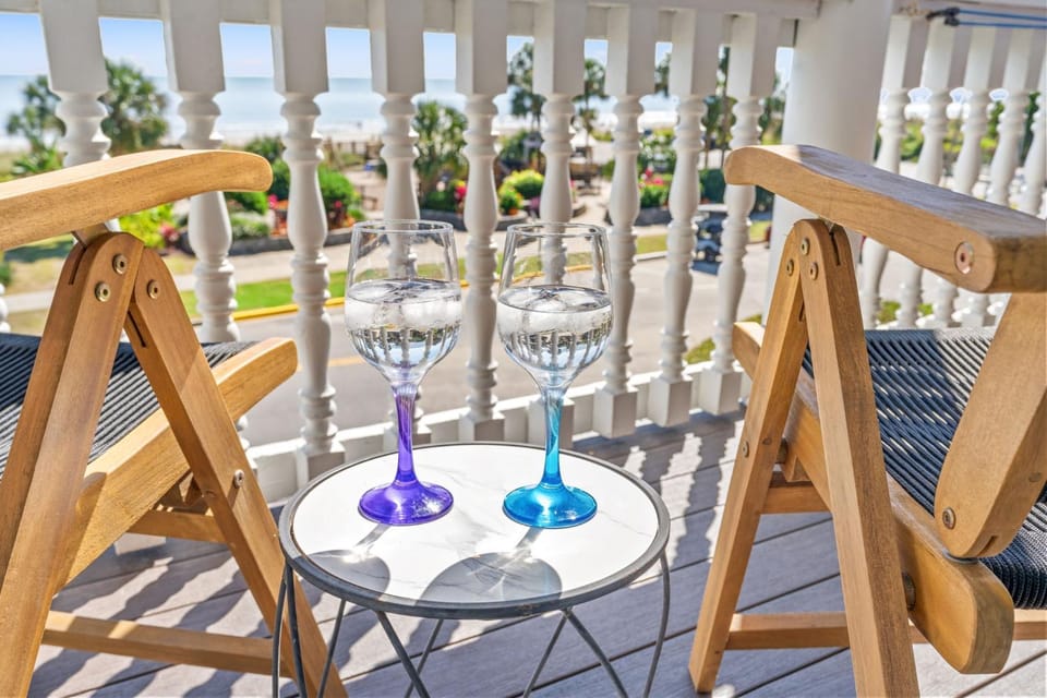 View (from property/room), Balcony/Terrace, Sea view, Sunrise