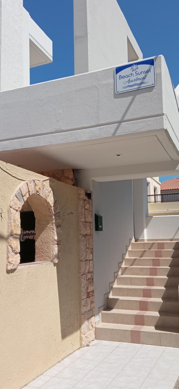 Beach Sunset Apartment Ialisos Apartment in Ialysos