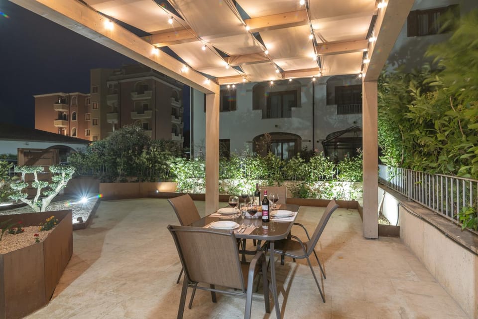 Patio, Night, Garden, Garden view